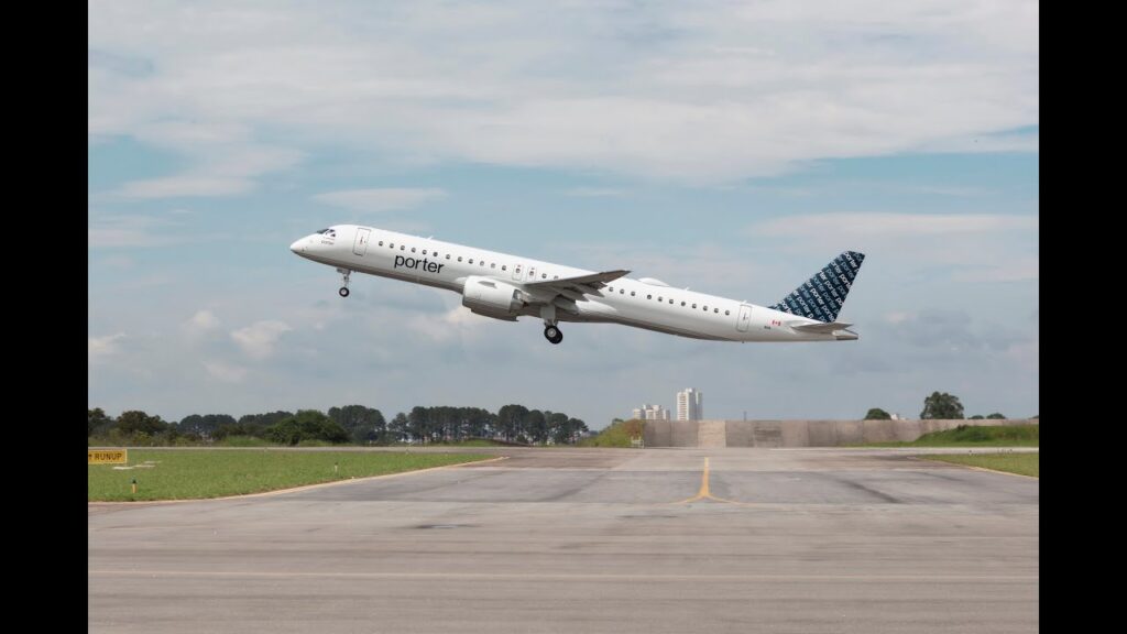 How Long Is the Flight from Toronto to New York