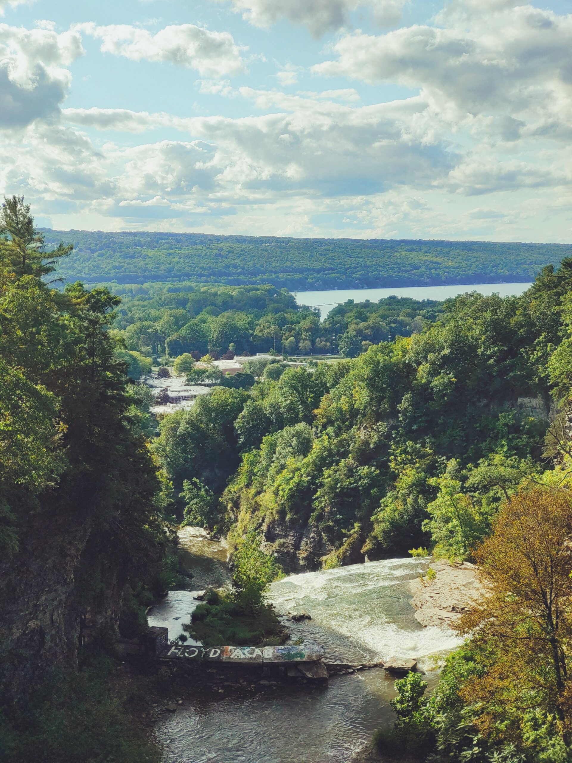 Scenic Toronto to New York road trip stop at the Finger Lakes